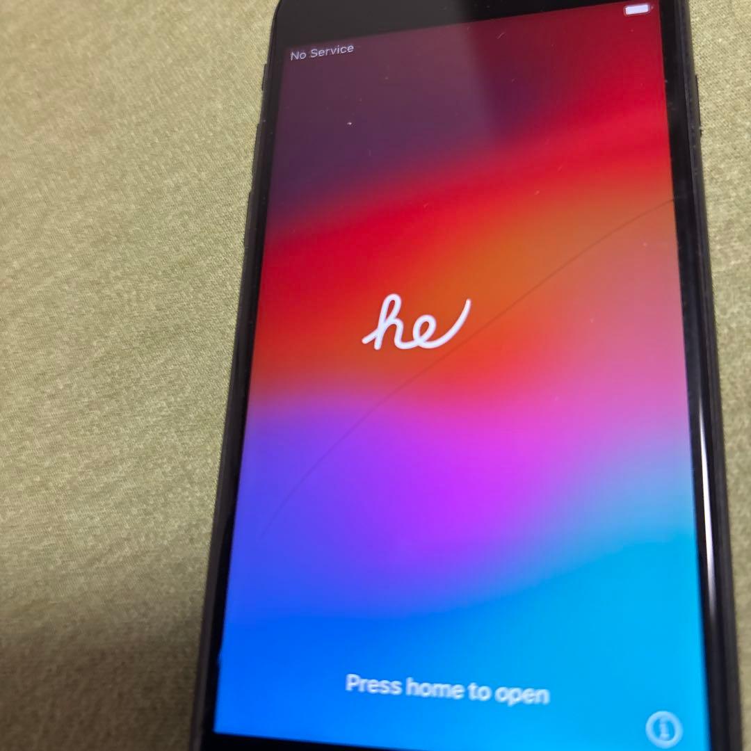 iPhone se 第2世代 64GB Black 国内版simフリー iPhone se 第2世代 64GB Black 国内版simフリー