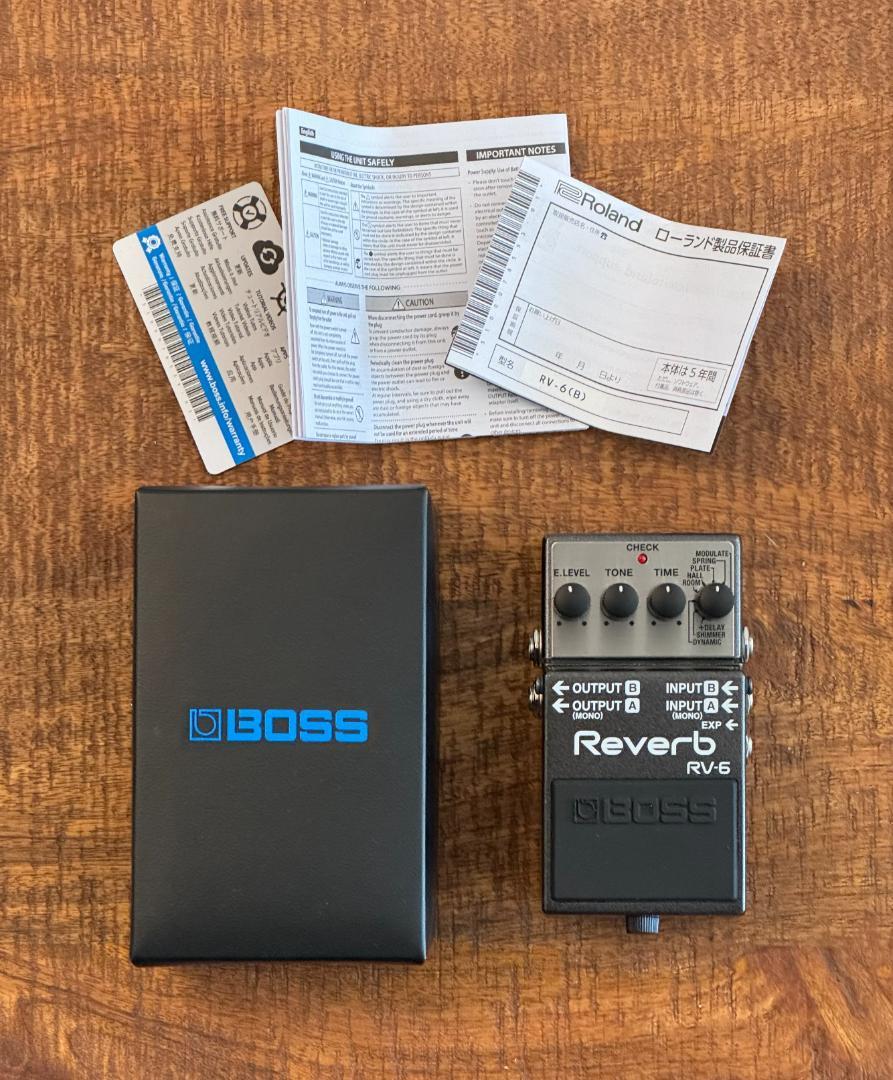 美品 BOSS RV-6 Reverb