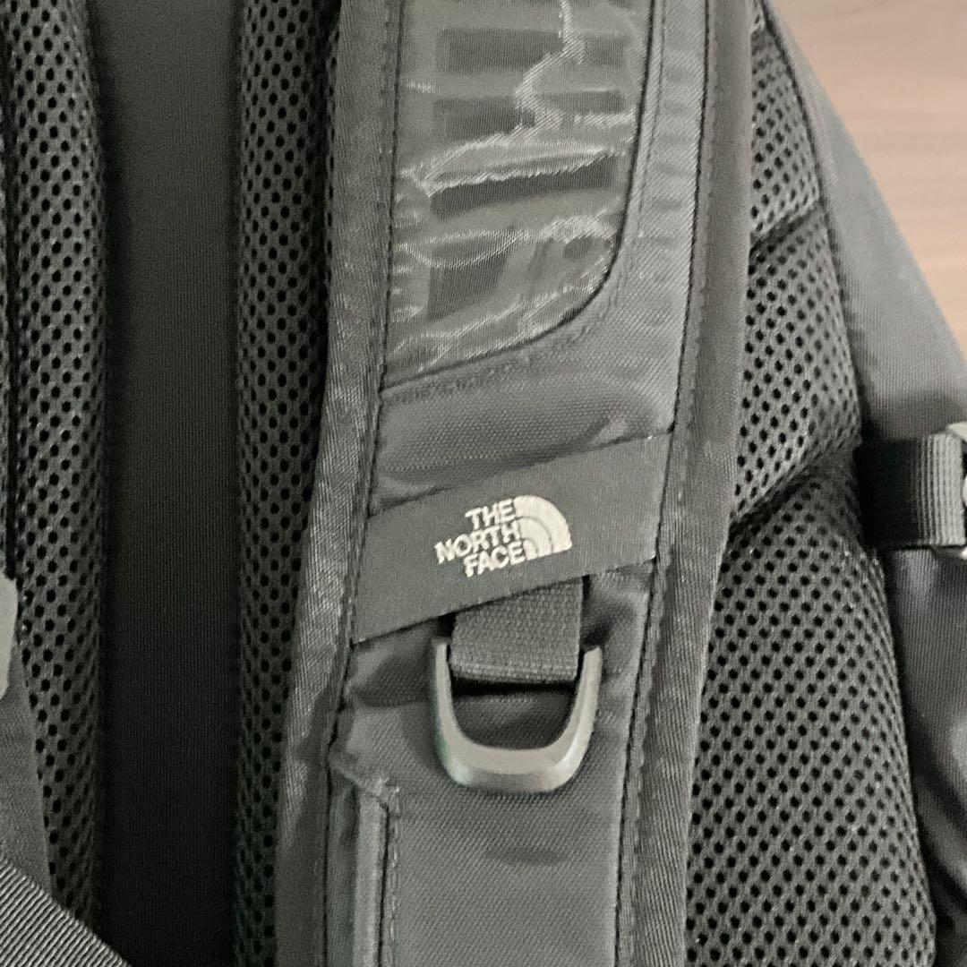 THE NORTH FACE HOT SHOT