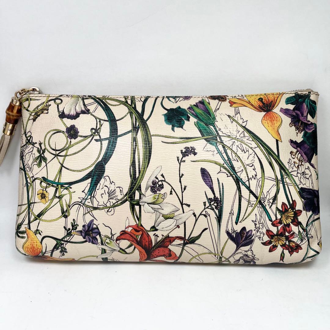 【希少】GUCCI フローラ ポーチ 希少 花柄 ホワイト バンブータッセル 【希少】GUCCI フローラ ポーチ 希少 花柄 ホワイト バンブータッセル