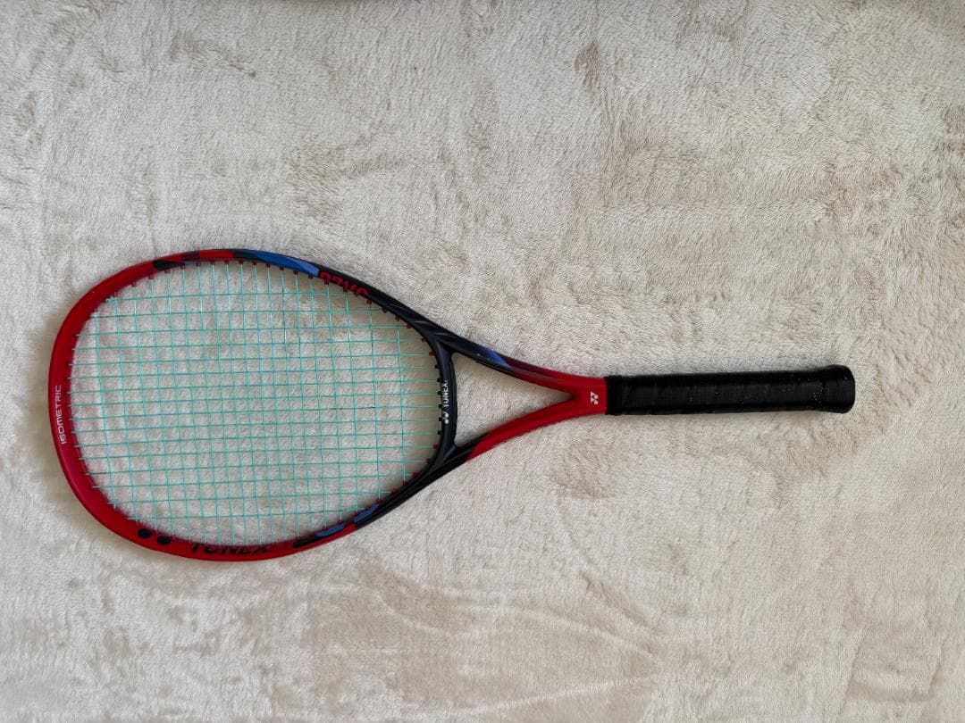 YONEX VCORE 100 テニスラケット YONEX VCORE 100 テニスラケット