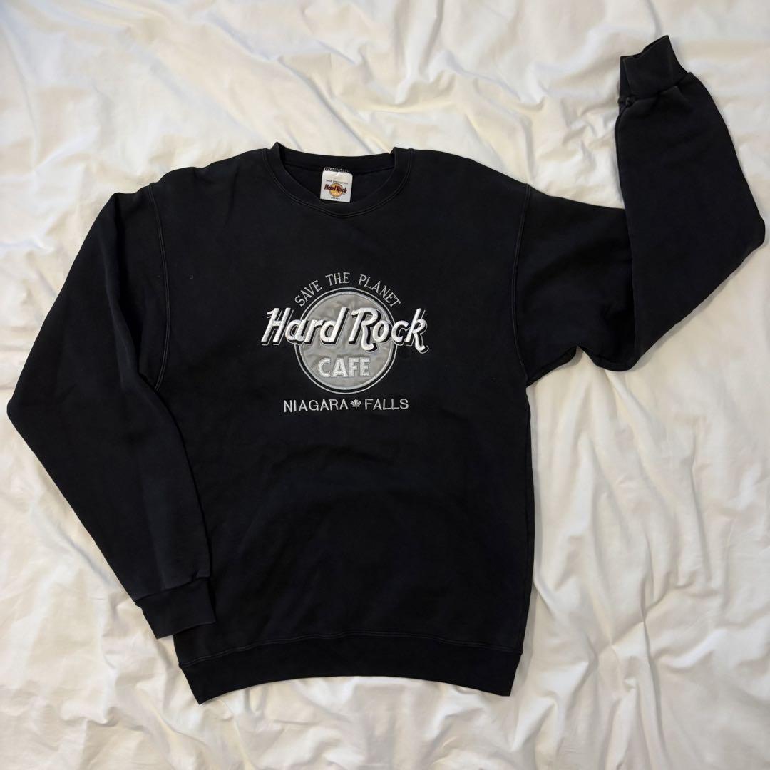 驚きの価格が実現！ Hard Rock メルカリ - 刺繍トレーナー ブラック Cafe トップス