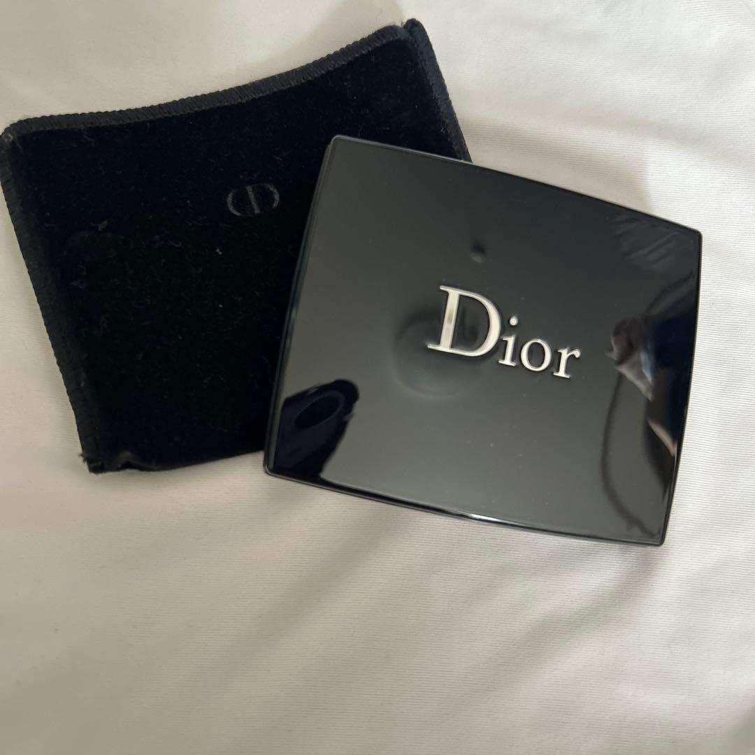 Dior スキンルージュブラッシュ
