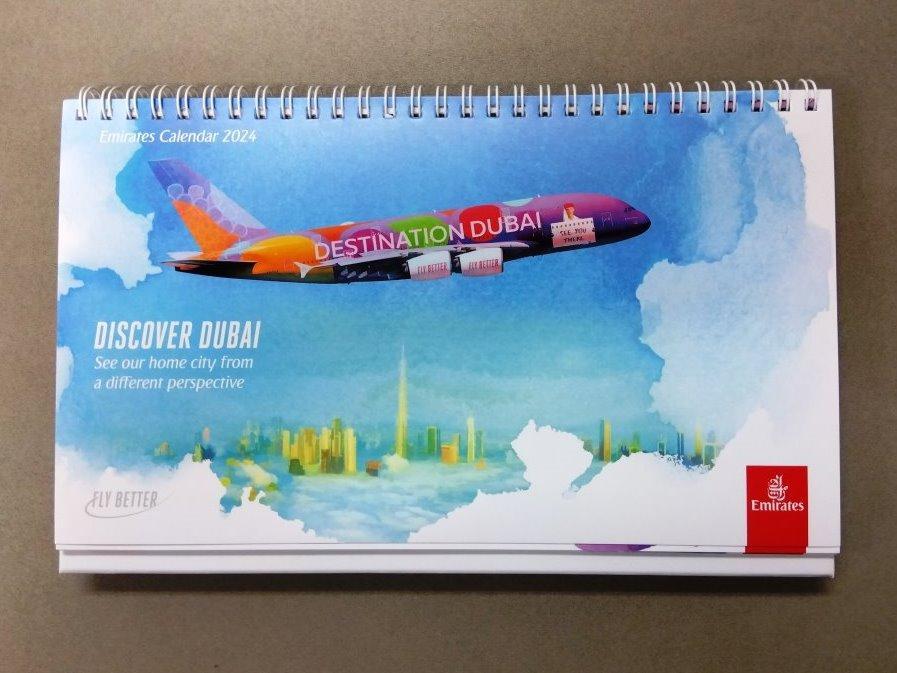 エミレーツ航空 Emirates 2024 卓上カレンダー 非売品 新品 送料込