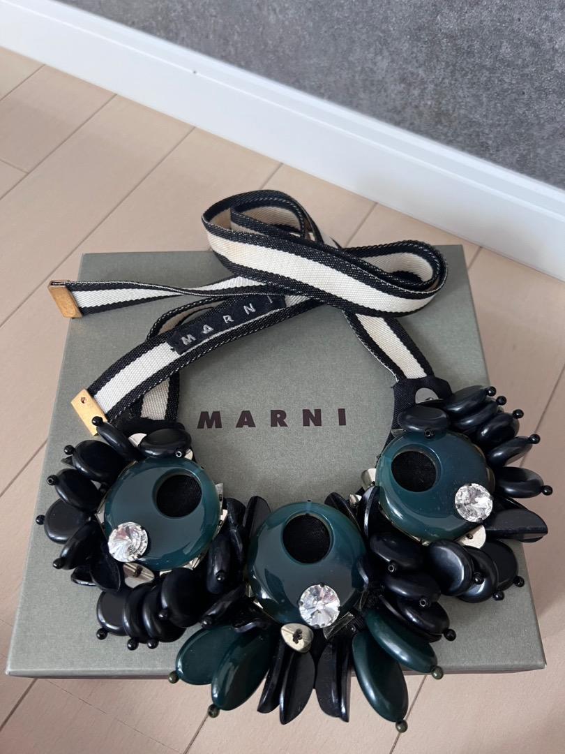 MARNI フラワーモチーフ ネックレス