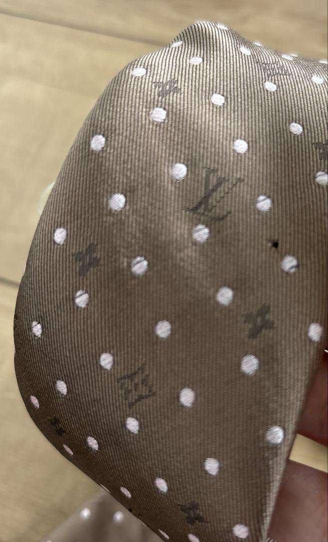 LOUISVUITTON ルイヴィトン　ネクタイ　ブラウン　ピンク　シルク