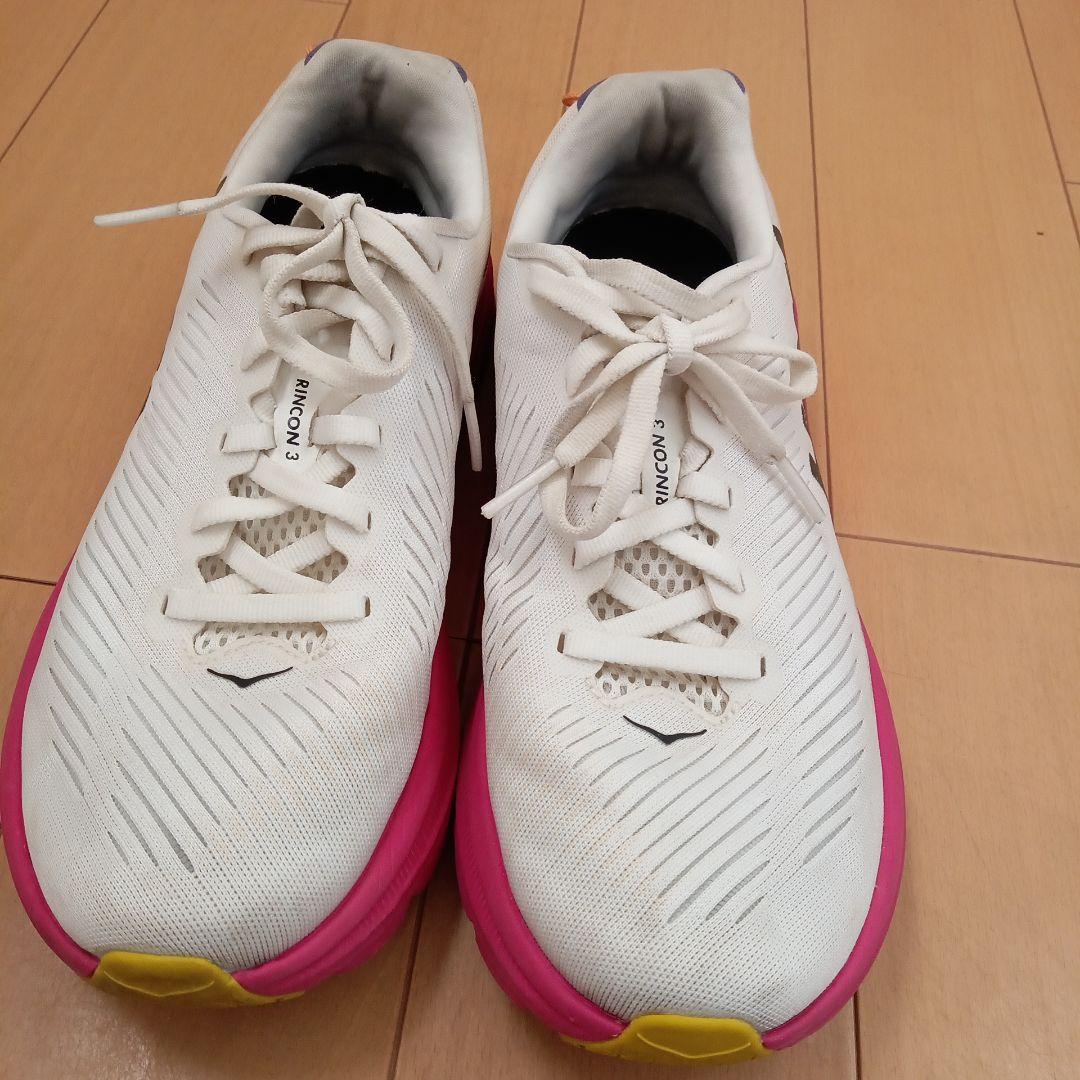 HOKA RINKON3 23.5㌢　厚底ラニングシューズ