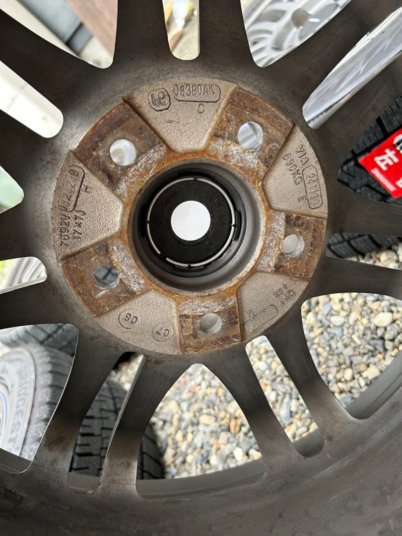 ウェッズSA-97Fホイール-スタッドレスタイヤ