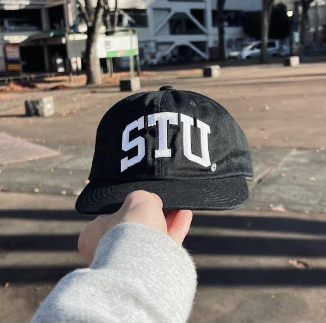 Stussy MID-DEPTH STU ARCH STRAPBACK Cap