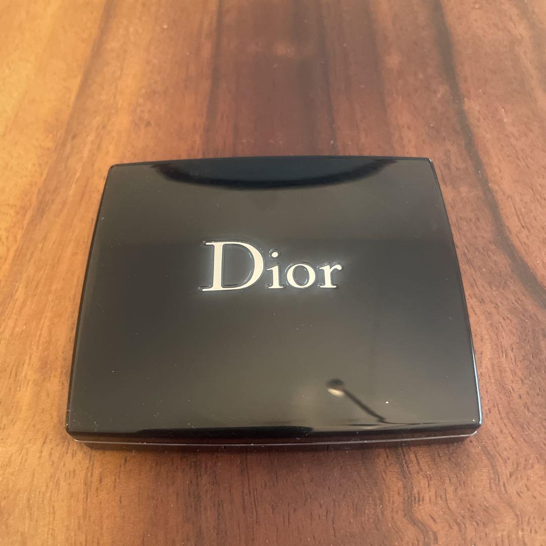 Dior アイシャドウパレット 5色 - メルカリ