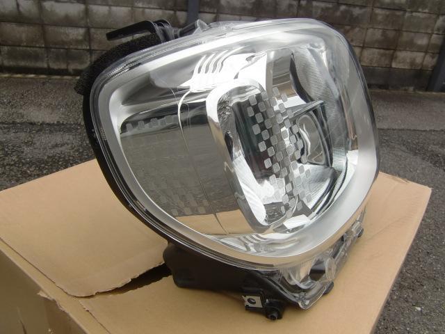 H*S様 スペーシア　MK53S 右ヘッドランプ