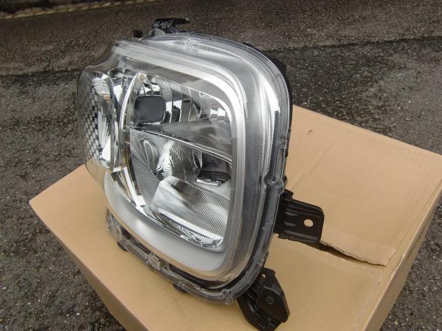 H*S様 スペーシア　MK53S 右ヘッドランプ