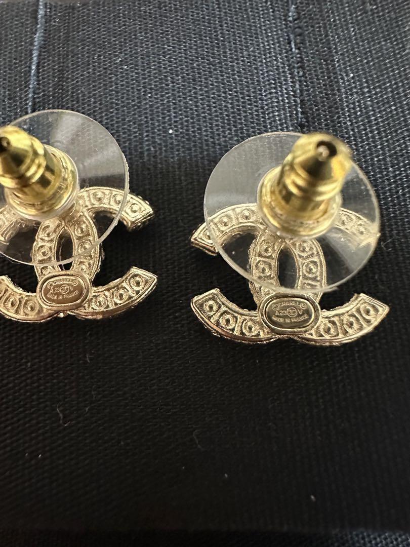 CHANEL CCマーク　ピアス