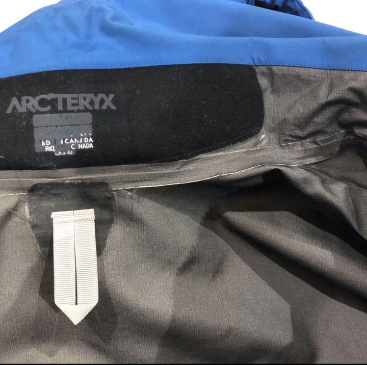 お得定番 ARCTERYX 希少 サイズS カナダ製 DTpu4-m81419431508 Theta SV 廃盤 高品質