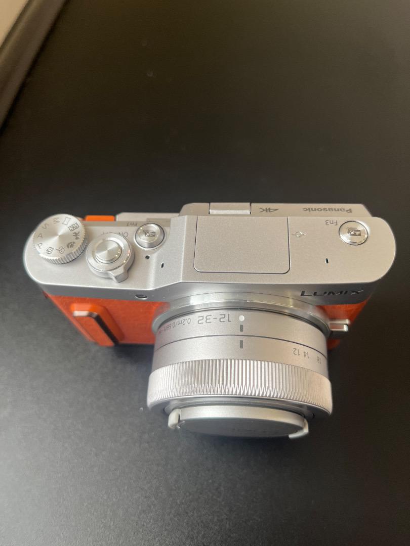 Panasonic LUMIX G DC-GF10W デジタル一眼　ダブルレンズ
