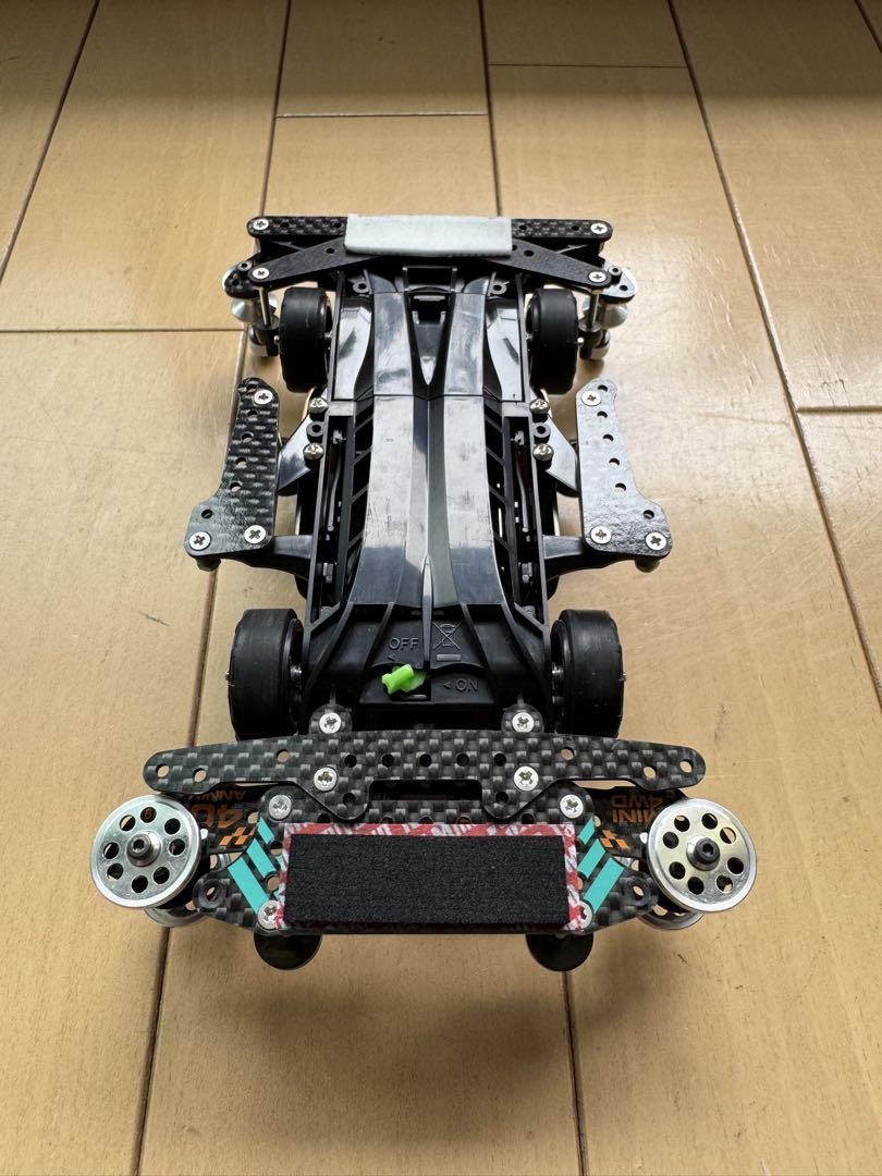 ミニ四駆完成品　B-MAX デュアルリッジjr フルカーボン