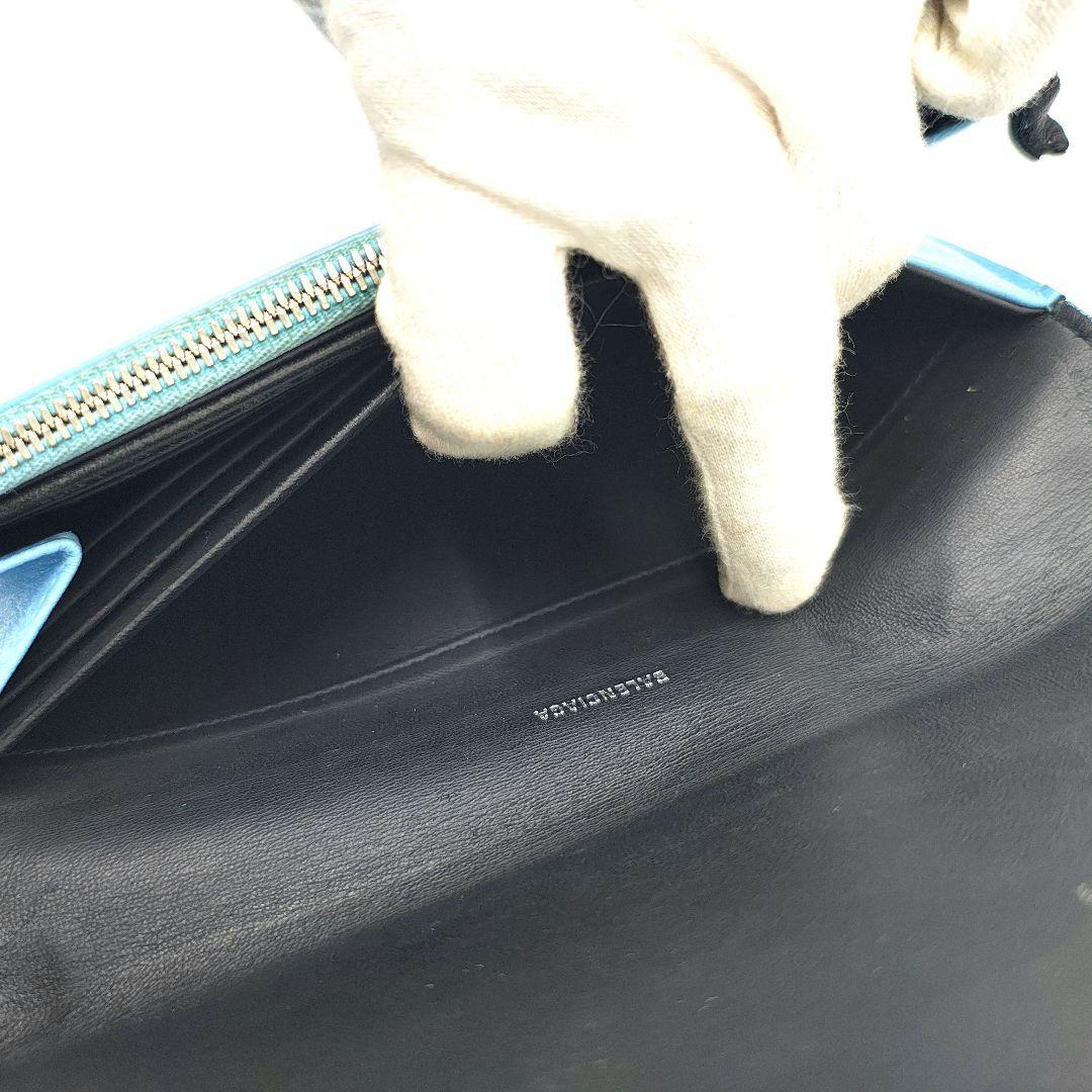 美品 バレンシアガ BALENCIAGA 長財布 水色