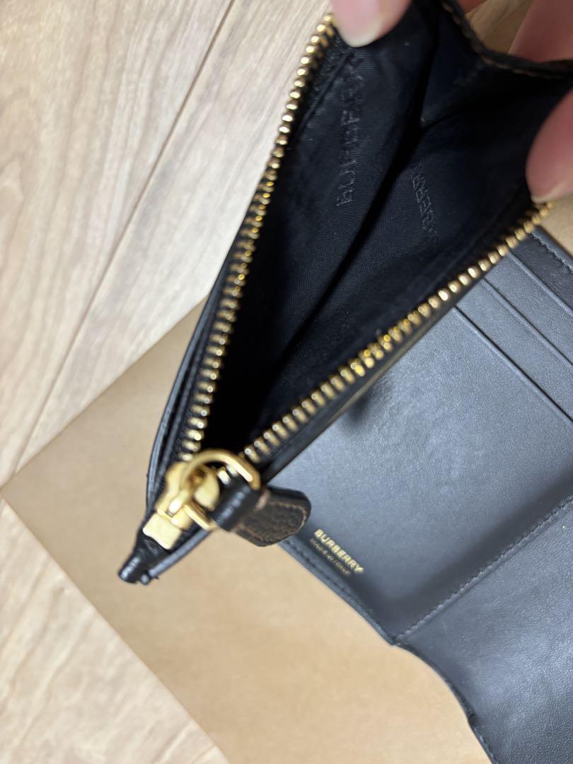 Burberry バーバリー　財布　TBロゴ　本日で掲載終了　当日発送