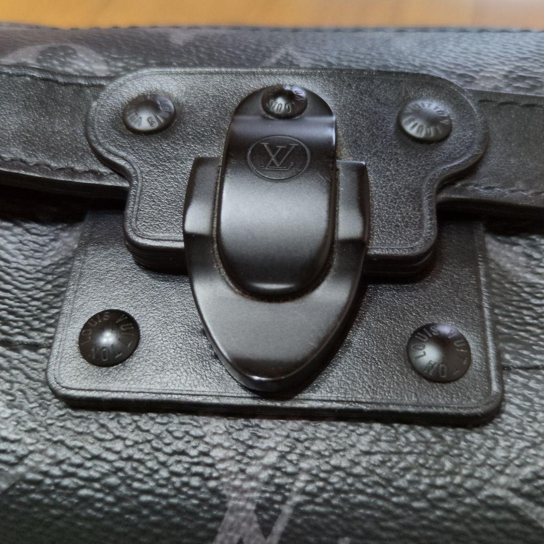 LOUIS VUITTON ソウルトランク EW ショルダーバッグ　M11744