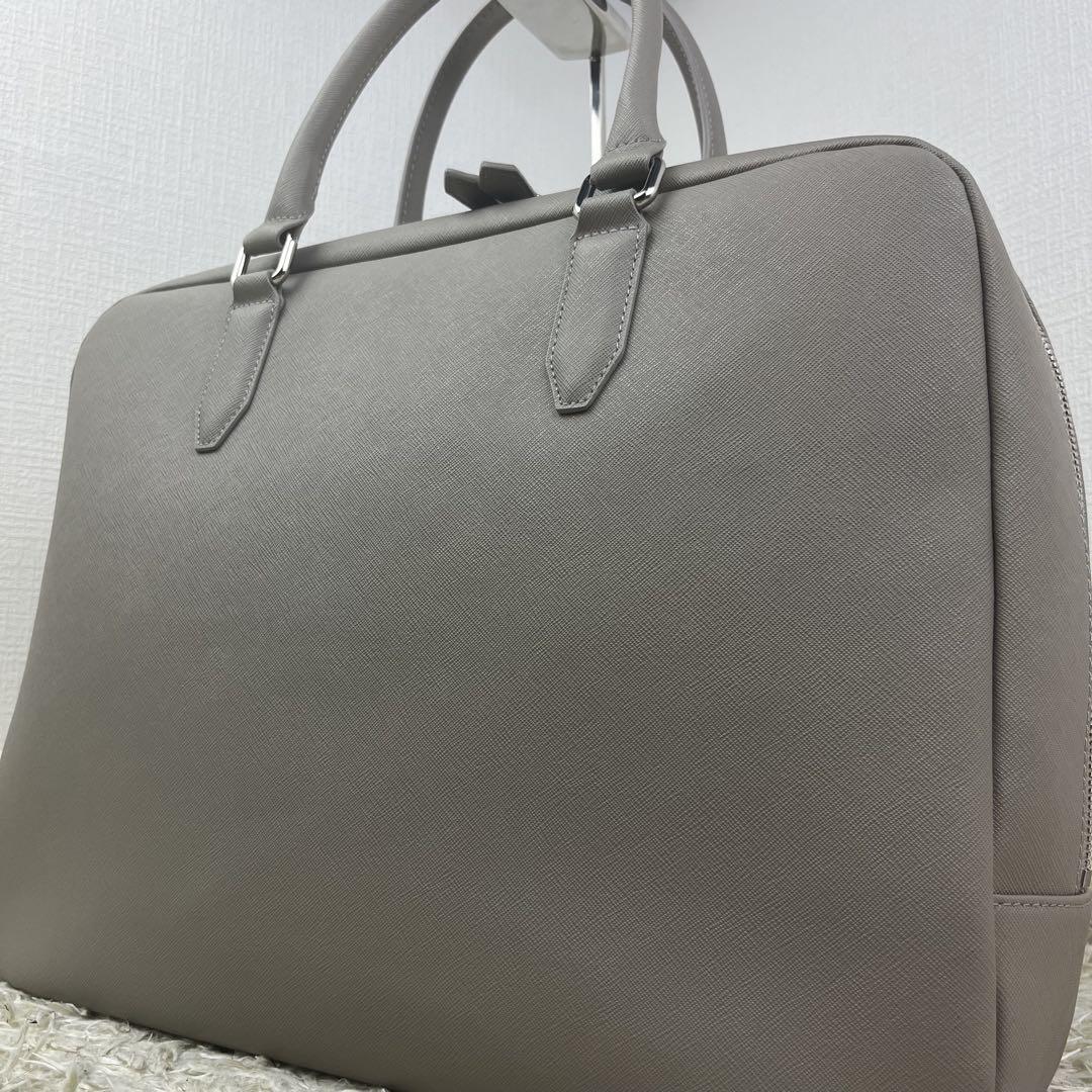 極美品✨ SHIPS シップス ビジネスバッグ サフィアーノレザー 極美品✨ SHIPS シップス ビジネスバッグ サフィアーノレザー