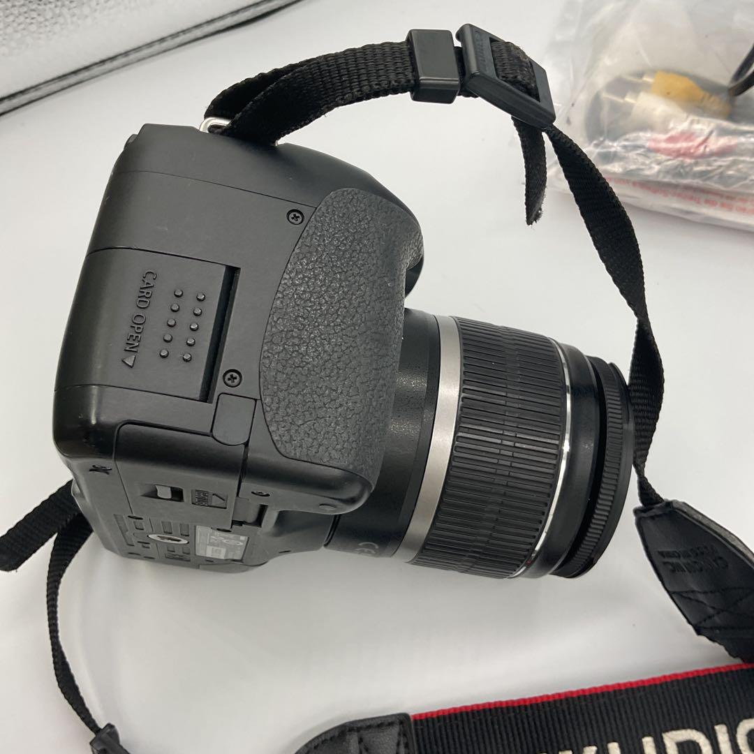 B2118 Canon EOS Kiss X4 デジタル一眼レフカメラ