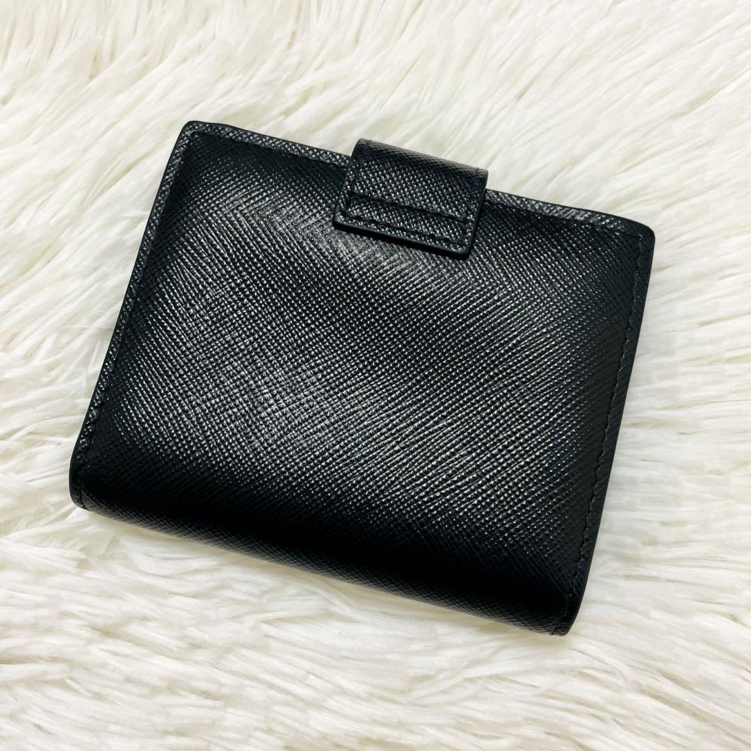 極美✨PRADA 二つ折り財布 サフィアーノ 三角ロゴ レザー 黒