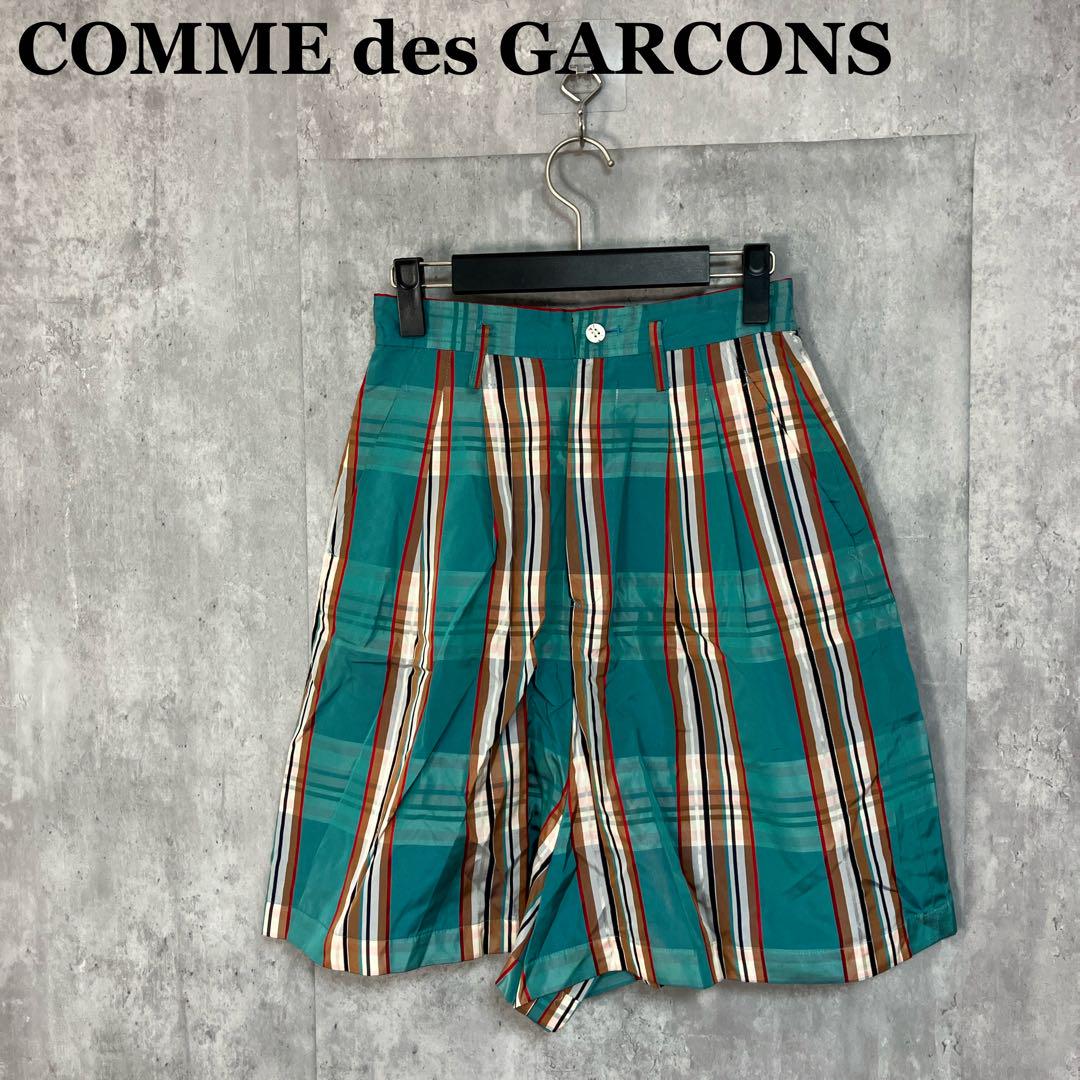 COMME des GARÇONS　ハーフパンツ　チェック柄　再構築 COMME des GARÇONSハーフパンツチェック柄再構築