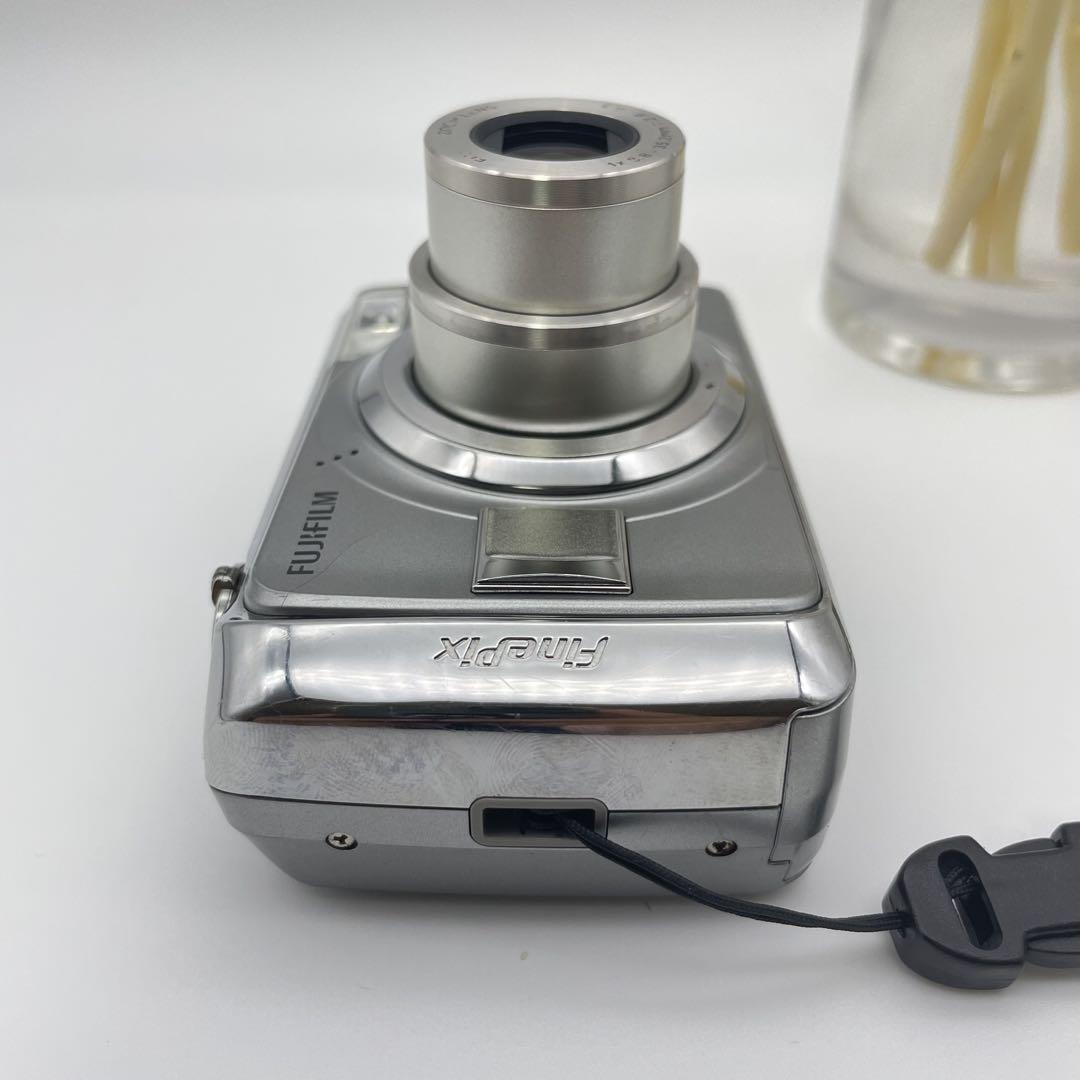 【2025秋冬新作】 スマホ転送OK✨FUJIFILM 単三電池 A900✨動作確認済 FINEPIX デジタルカメラ