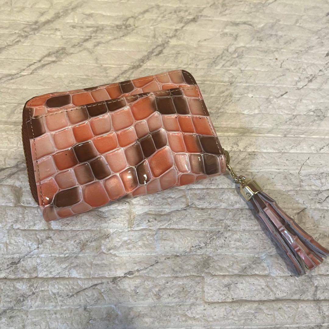 ファッションの アタオ コインケース カード ミニ財布 フリンジ コイン