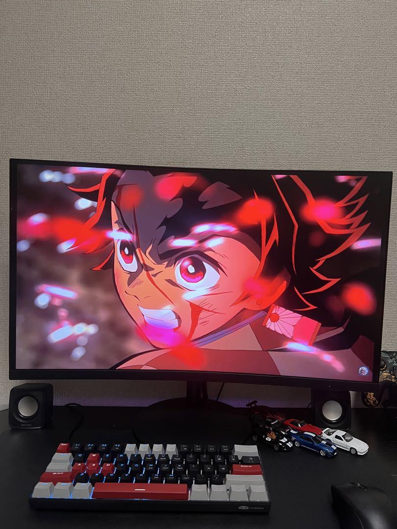 27インチ湾曲型モニター 1920x1080