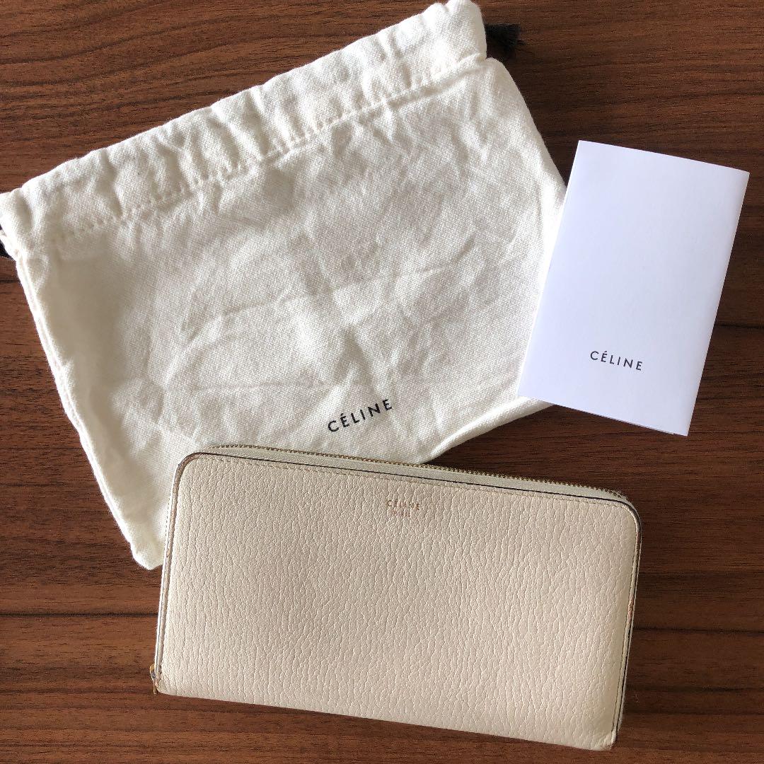 メルカリ Celine セリーヌ 財布 長財布 ホワイト 白 オフホワイト セリーヌ 7 300 中古や未使用のフリマ メルカリ Celine セリーヌ 財布 長財布 ホワイト 白 オフホワイト セリーヌ 7 300 中古や未使用のフリマ