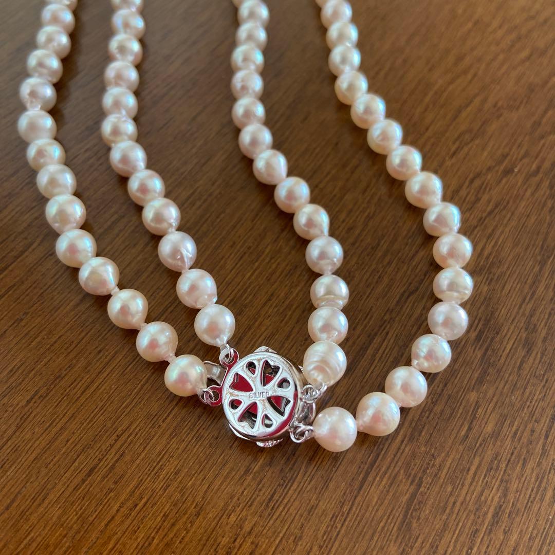 本真珠 2連パールネックレス 未使用品 美品 ケース付き 60cm 本真珠 2連パールネックレス 未使用品 美品 ケース付き 60cm