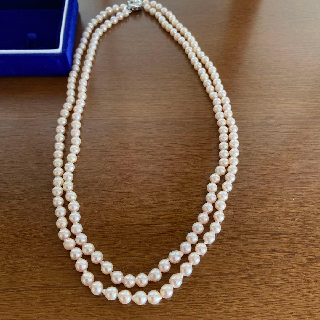 本真珠 2連パールネックレス 未使用品 美品 ケース付き 60cm 本真珠 2連パールネックレス 未使用品 美品 ケース付き 60cm