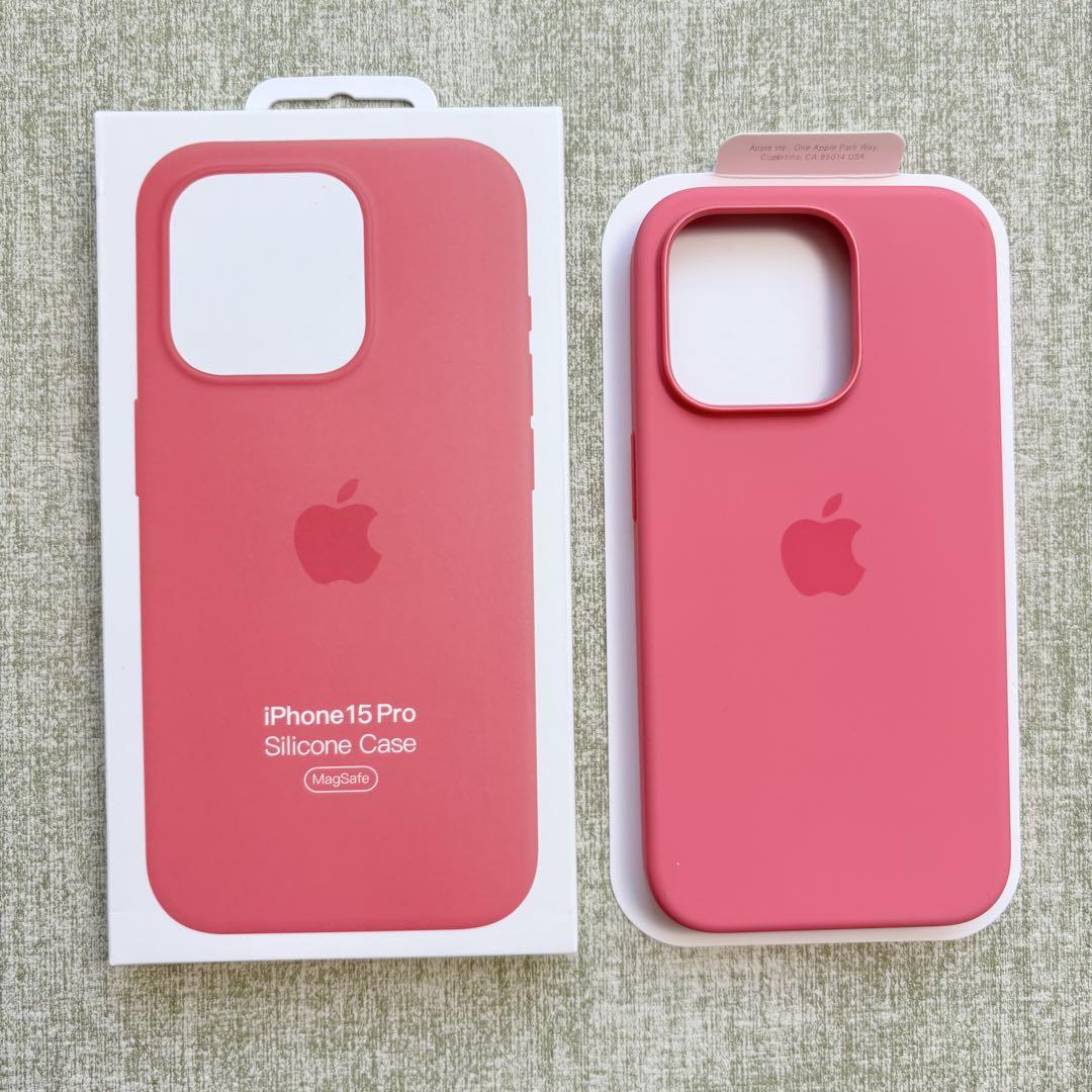 新品未使用 iPhone 15 Pro シリコンケース 純正 ピンク m57471189584-1.jpg