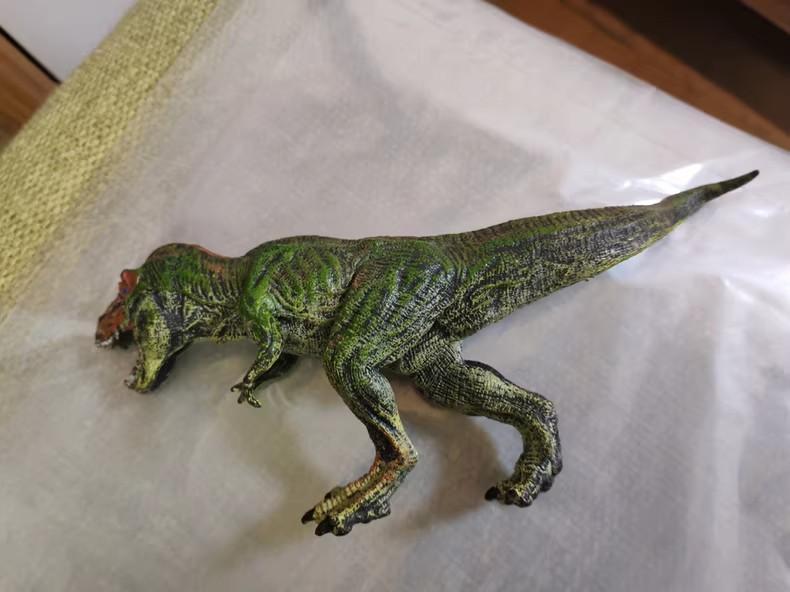 ティラノサウルス模型 緑色 約15cm