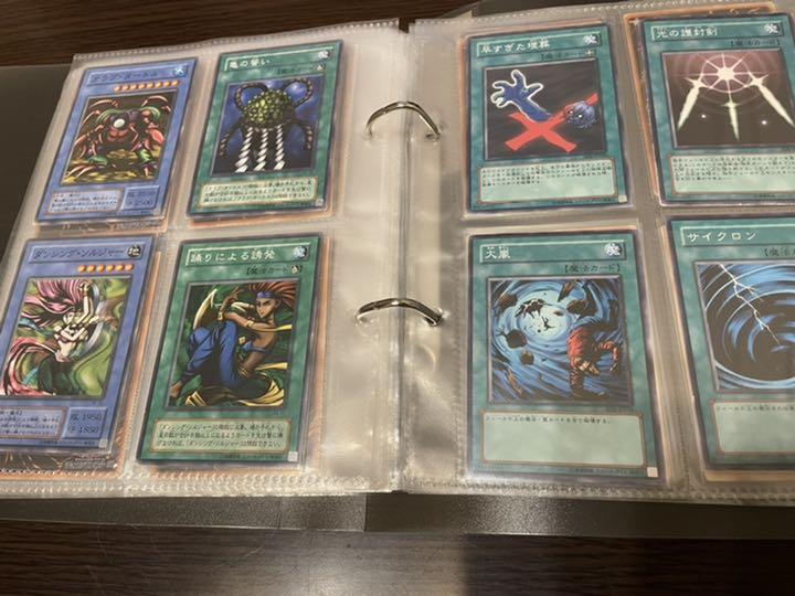 2022SALE ブルーアイズ&ブラマジステンレスと遊戯王カード 1日200円づつ値下げします mXoGL-m81476663616 国内全数検品