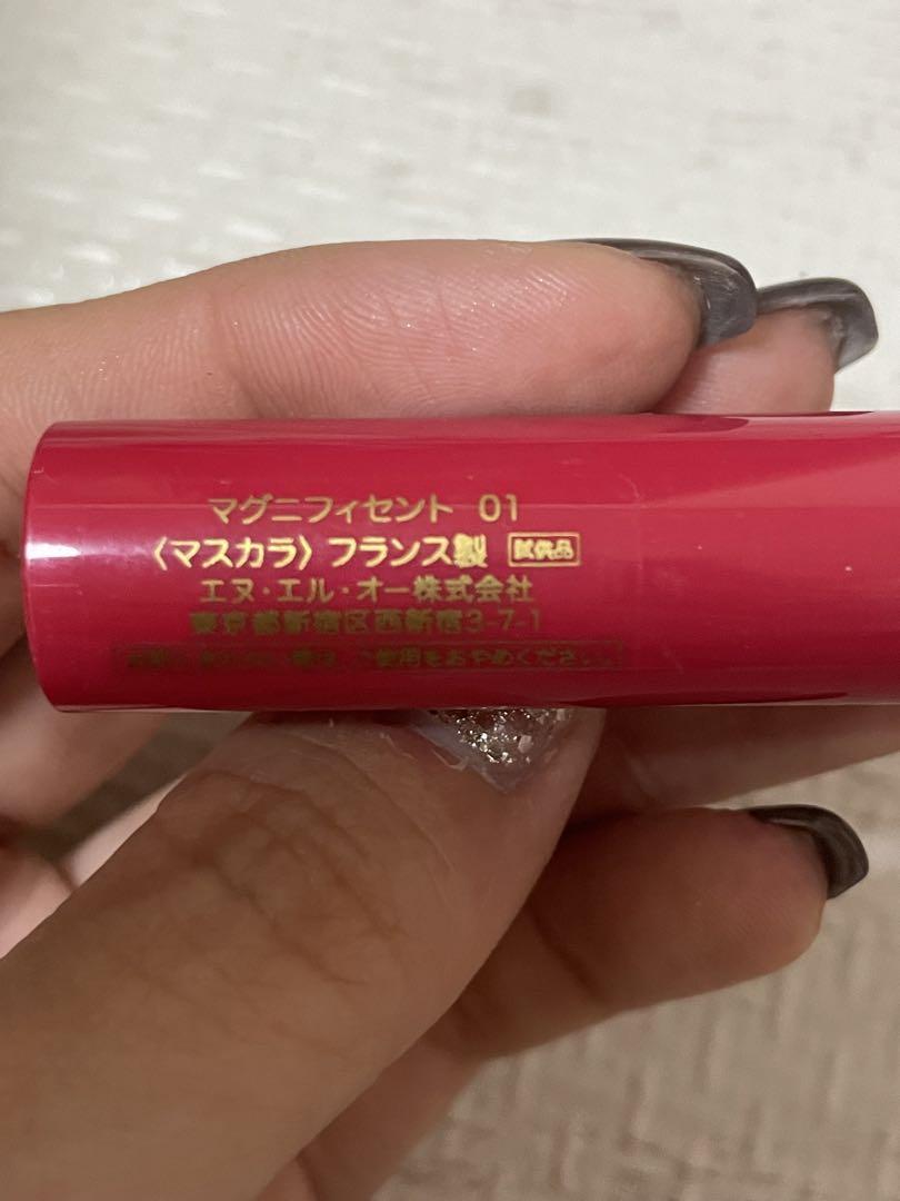Valentino COLOR-FLIP01 ローズマット アイシャドウパレット