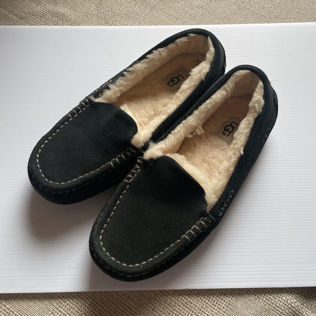 UGG レディース　モカシン ブラック UGG ブラック モカシン レディース