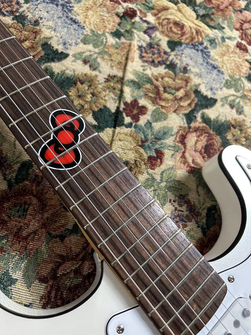 Fender Hello Kitty Stratocaster MIJフェンダー