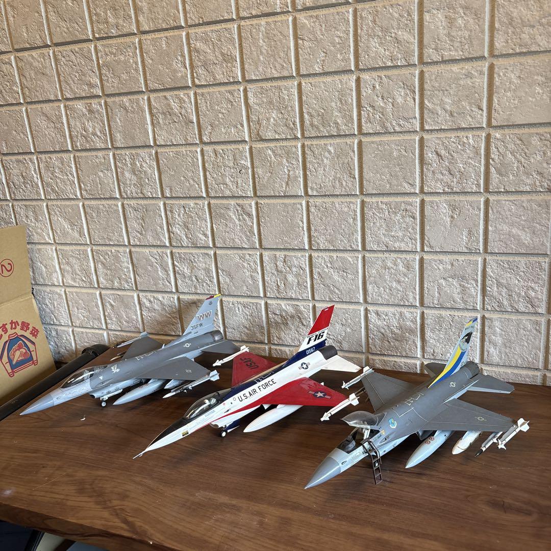 F-16✖️2 F-16 エア・コンバットファイター 3点セット