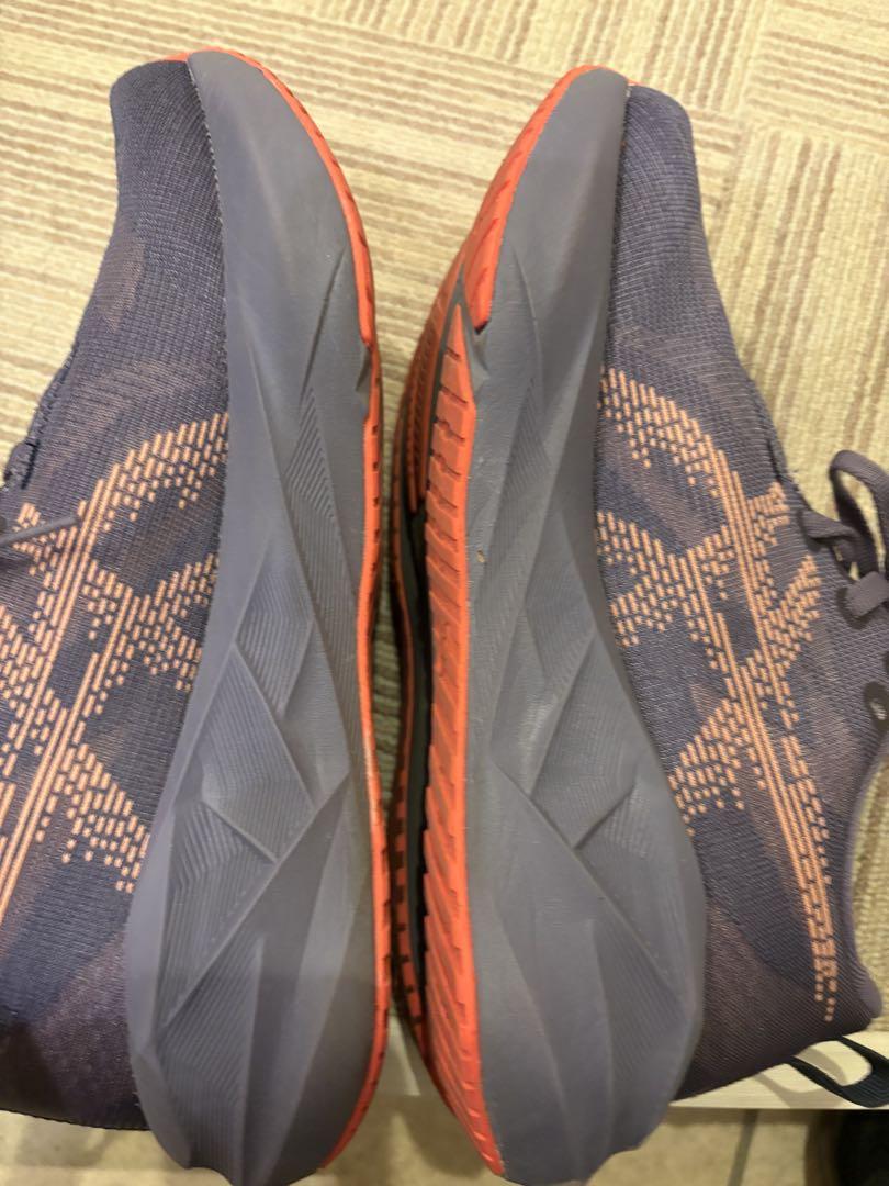 asics novablast5 アシックス ノヴァブラスト5 23.0センチ