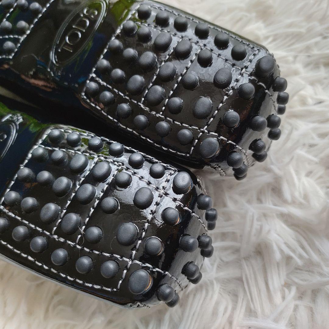 ✨未使用に近い✨TOD'S ドライビングシューズ エナメル ゴンミーニ 25.5