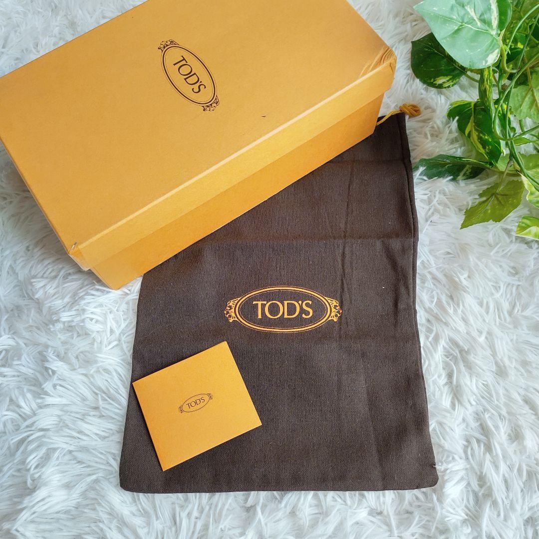 ✨未使用に近い✨TOD'S ドライビングシューズ エナメル ゴンミーニ 25.5