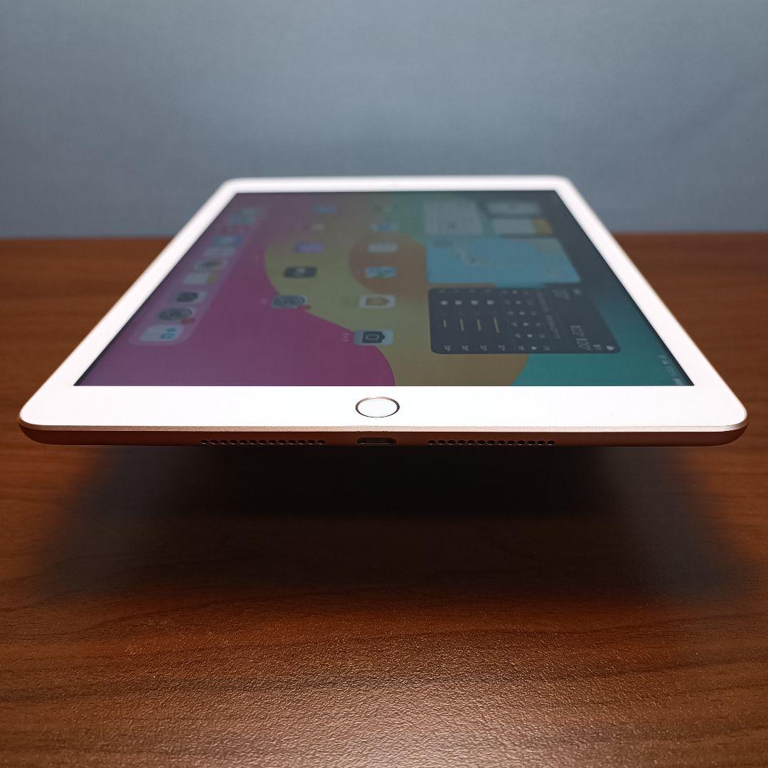 美品) iPad 10.2 第7世代 WiFi 32GB キーボード付き - メルカリ