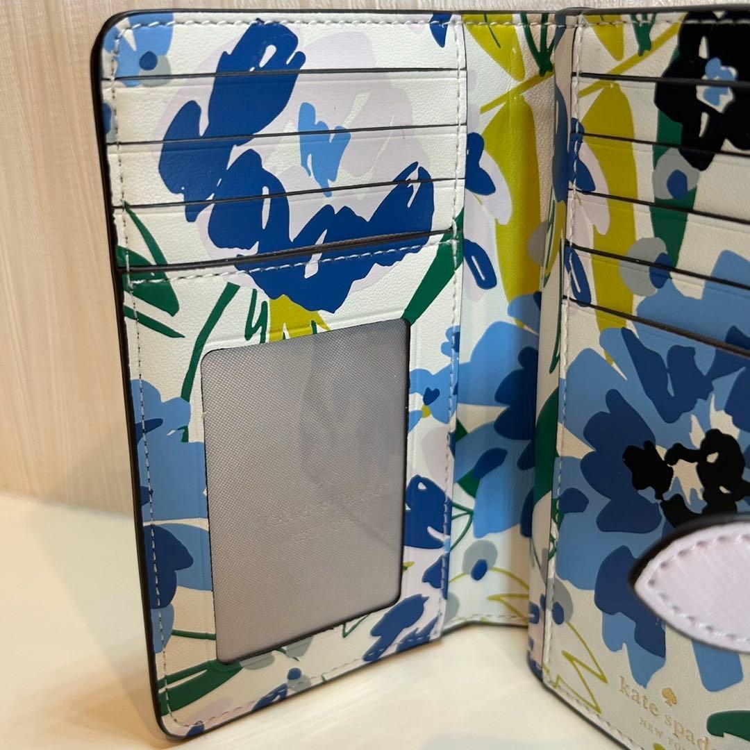 新品未使用 花柄 青 ピンク マイケルコース 二つ折り財布 新品未使用 花柄 青 ピンク マイケルコース 二つ折り財布