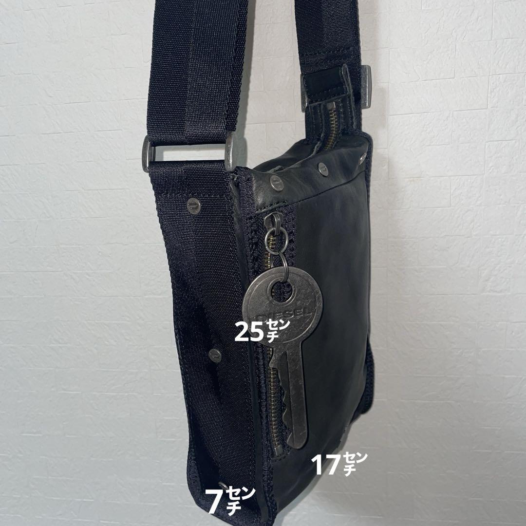 『良品』DIESEL ブラックショルダーバッグ