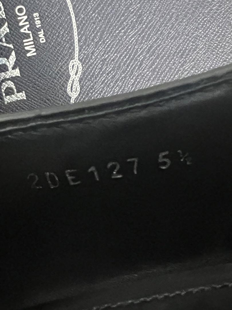 PRADA プラダ　ローファー
