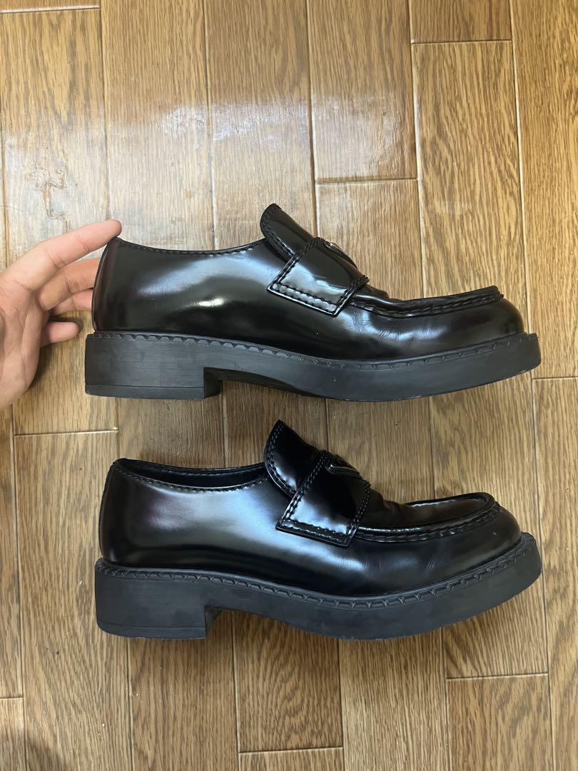 PRADA プラダ　ローファー