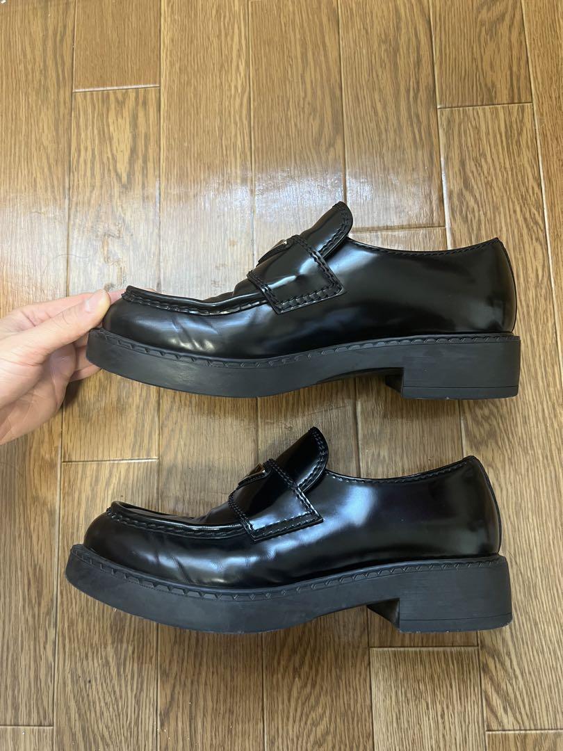 PRADA プラダ　ローファー