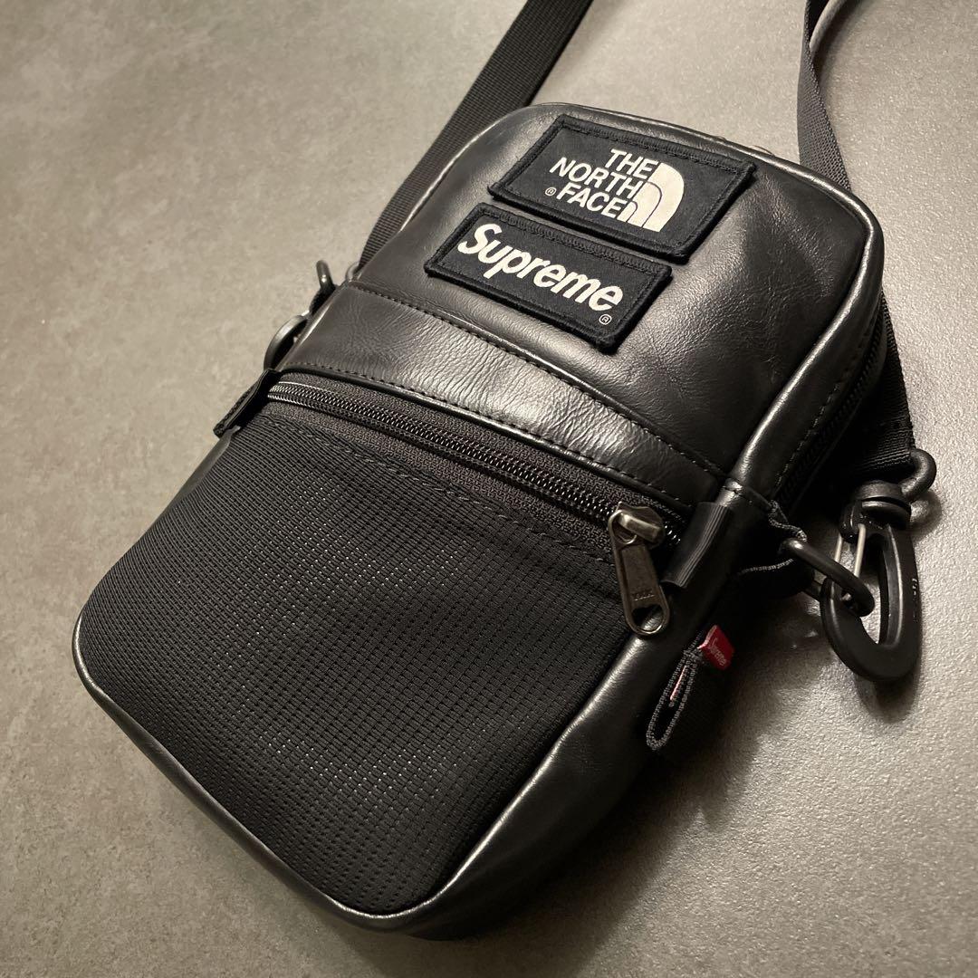 バッグ Supreme/TNF Leather Shoulder Bag